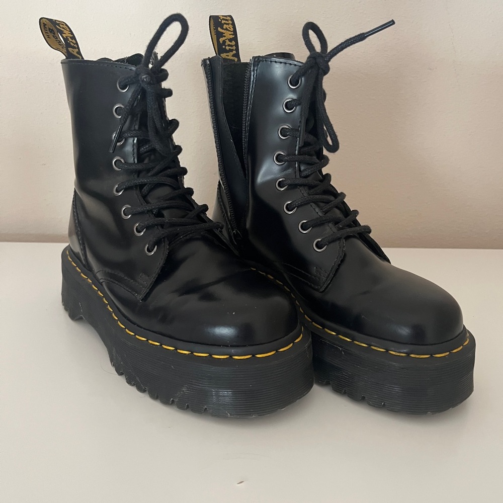 Dr. Martens Black Jadon boots